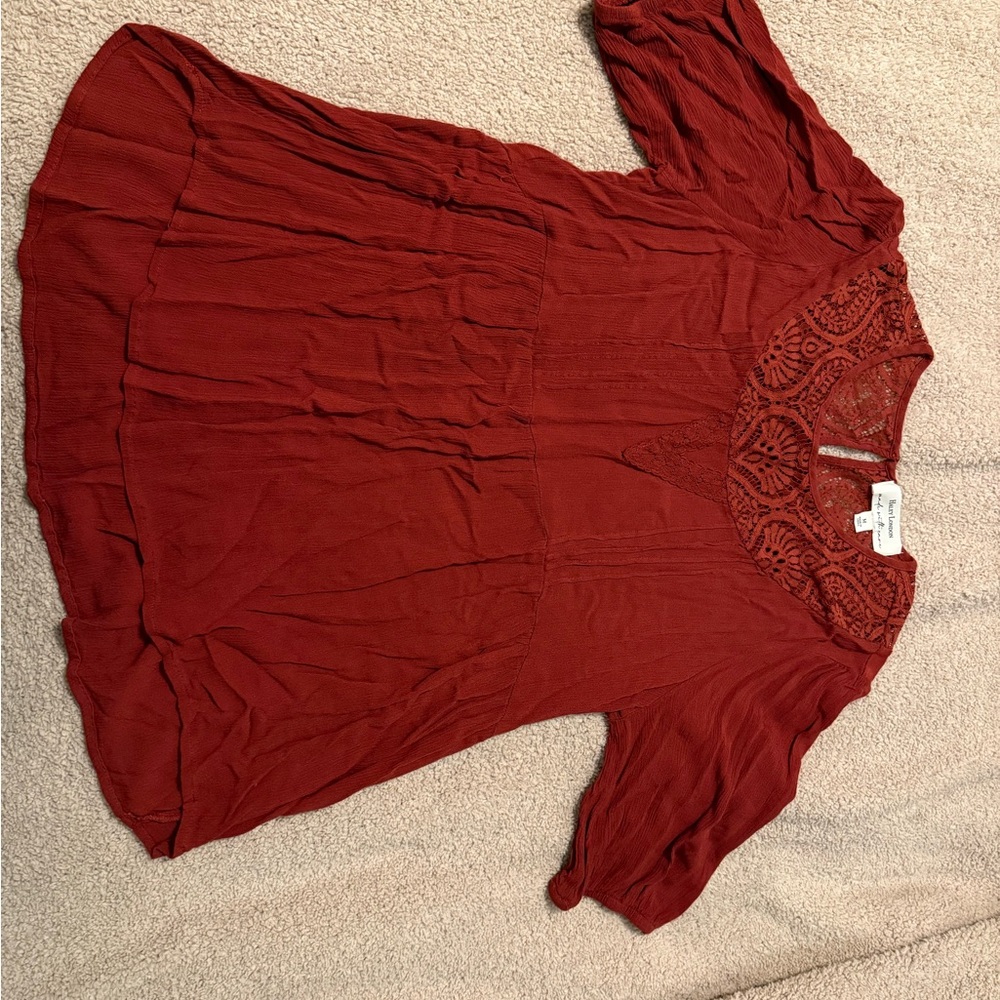 Elegant Red Blouse with Sophisticated Style